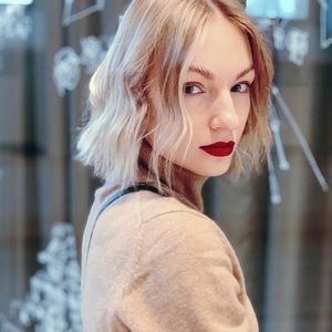 Meet your Posher, Ksenia